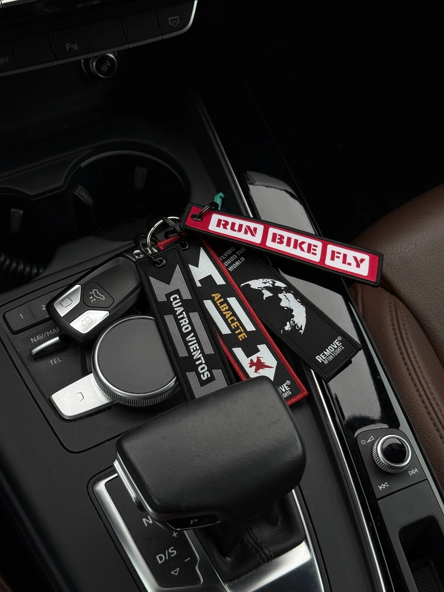 LECU, LEAB, PILOT, RUN FLY BIKE CAR KEYCHAINS 