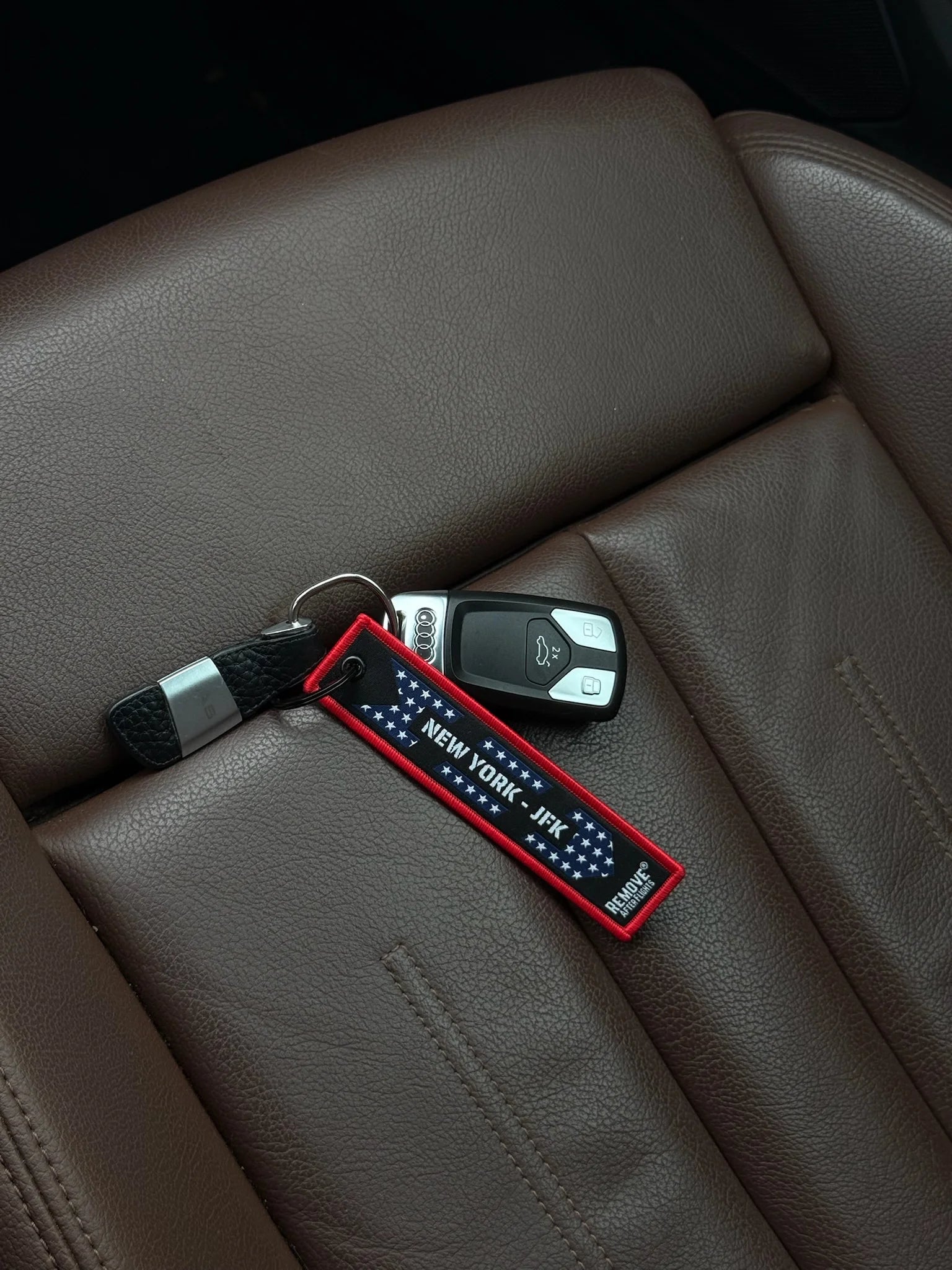 KJFK CAR KEYCHAIN 